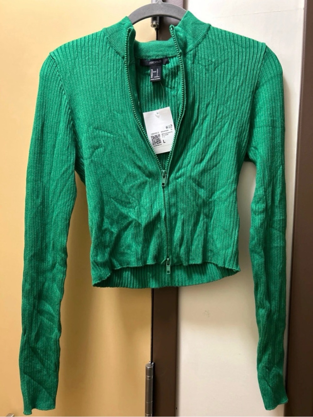 Forever 21 Kelly Green Ribbed Zip Up Top